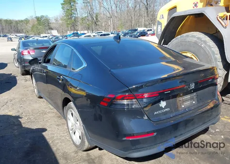 2023 Honda Accord Lx z USA, uszkodzony, nr VIN 1HGCY1F26PA037760